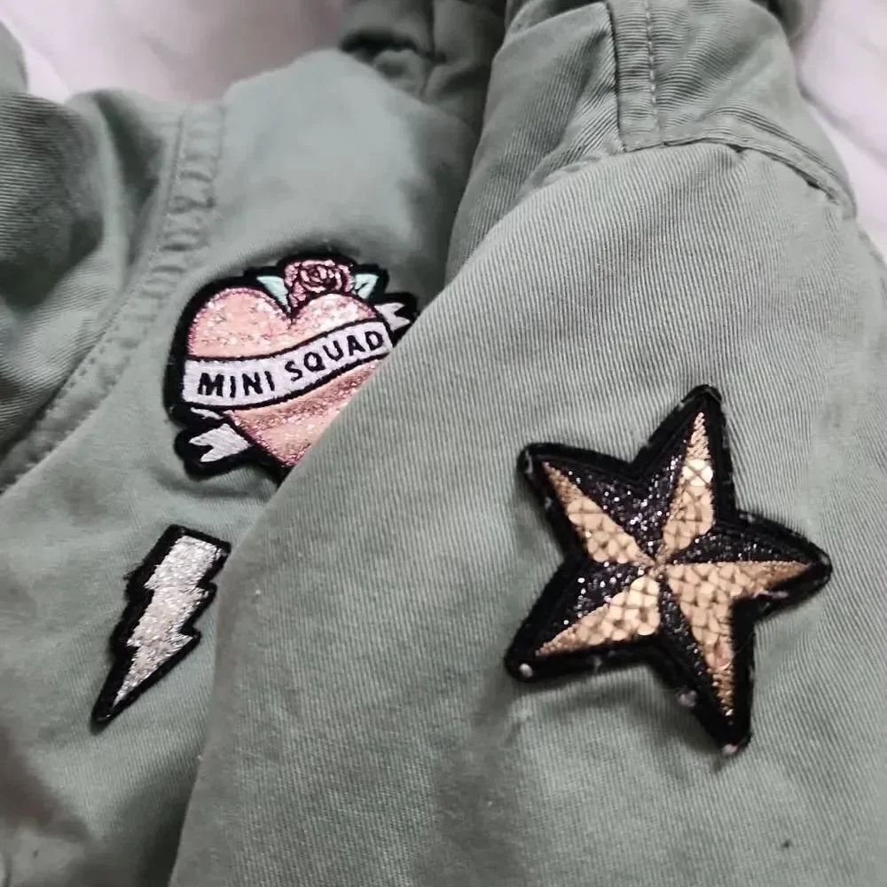 The Children's Place Girls Size 2T Green Pink Faux Fur Lined Unicorn Patch Coat